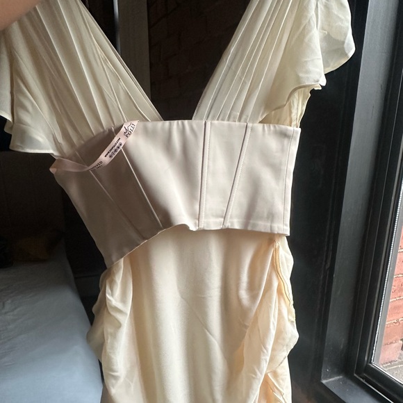 Oh Polly Cream Corset Dress - Picture 3 of 6